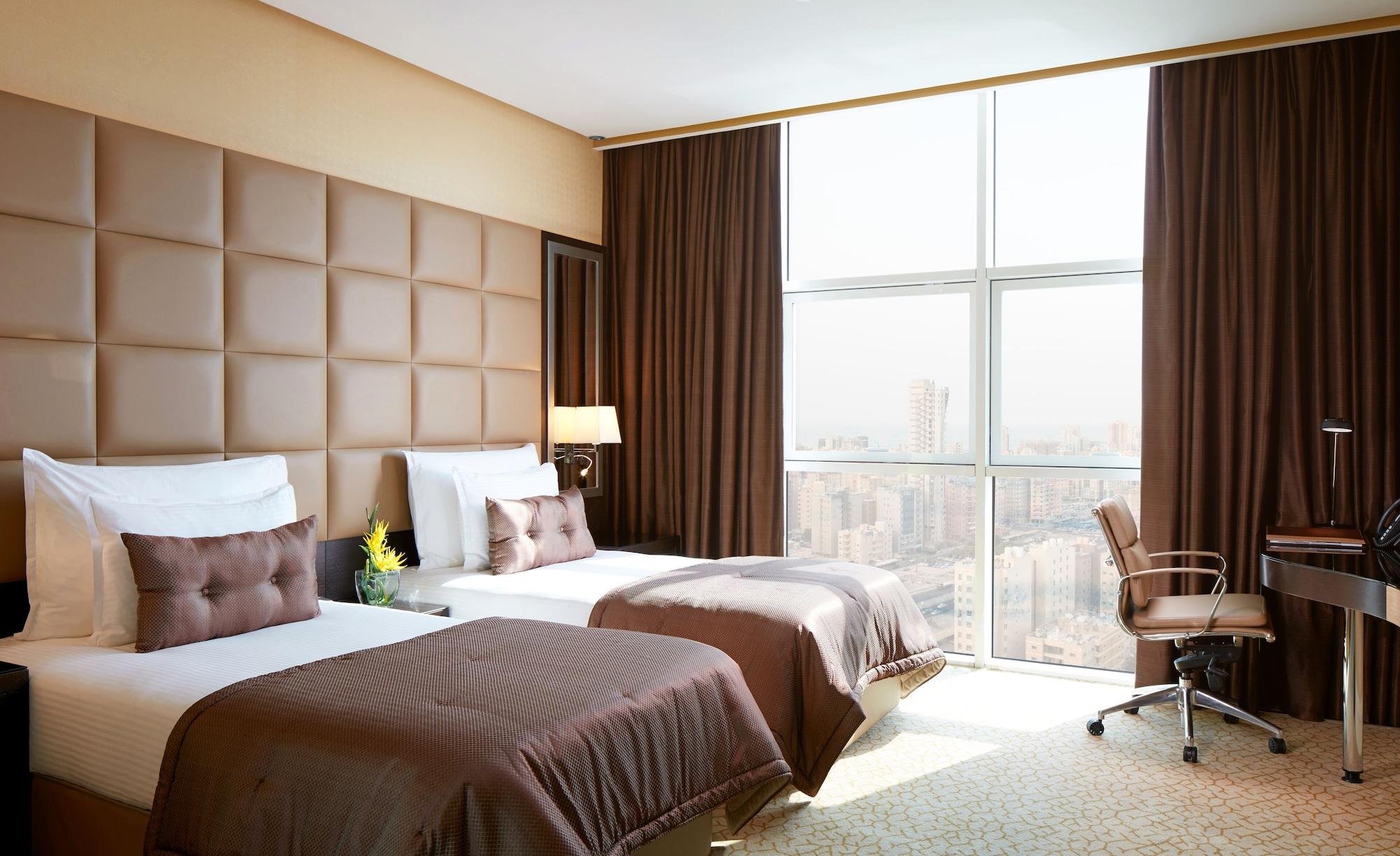 Millennium Hotel & Convention Centre Kuwait Kuveyt Dış mekan fotoğraf A room at the hotel