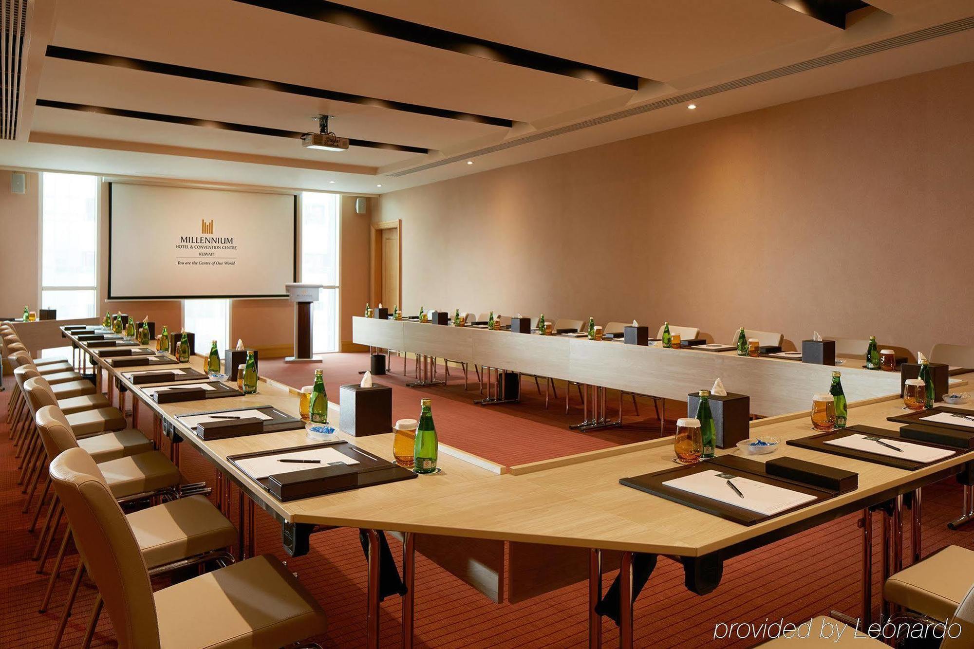 Millennium Hotel & Convention Centre Kuwait Kuveyt Dış mekan fotoğraf Meeting room